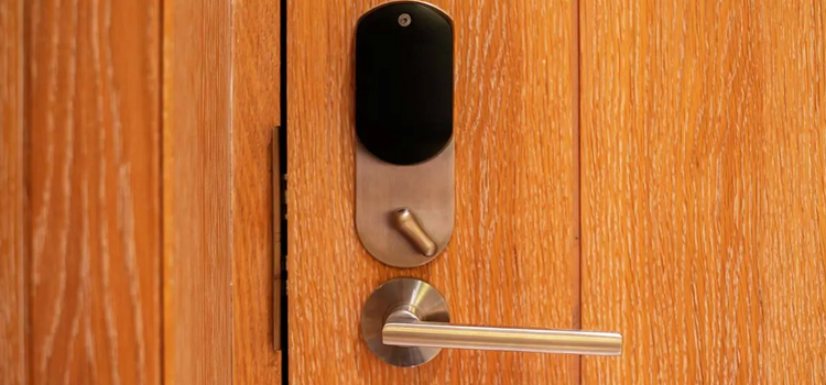 Automatic Locking Door Knob University of California Davis